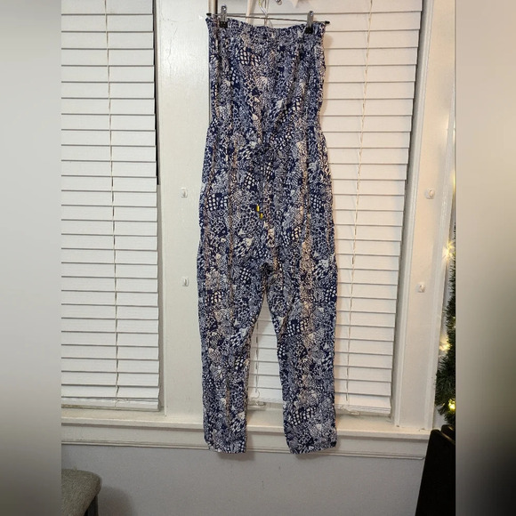Lilly Pulitzer for Target Blue and White Strapless Jumpsuit. Size L. EUC - Picture 2 of 11